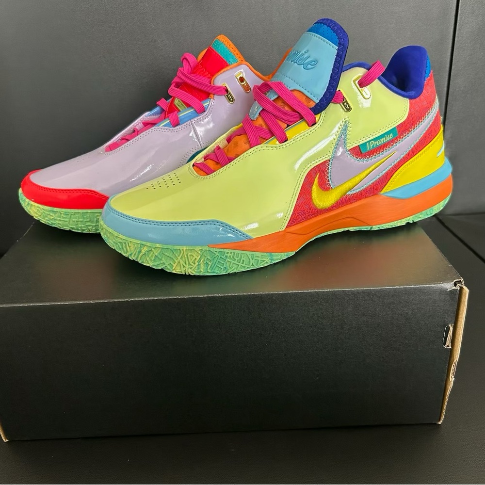 Nike Multicolor Sneakers
